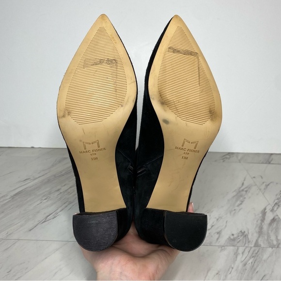Marc Fisher Urmi Black Suede Pointy Toe Bootie 11M - Picture 13 of 14